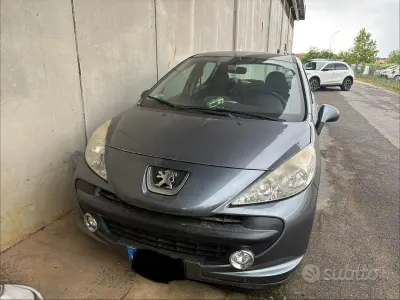 Usata Peugeot 207 88 CV (64 kW) 2009 Berlina