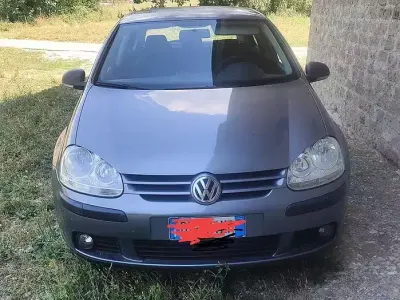 Usata VW Golf V 105 CV (77 kW) 2007 Berlina