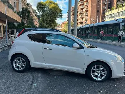 Usata Alfa Romeo MiTo 105 CV (77 kW) 2012 Bianco Utilitaria