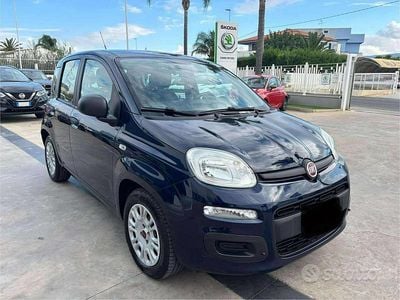 Usata Fiat Panda 95 CV (69 kW) 2018 Blu Utilitaria