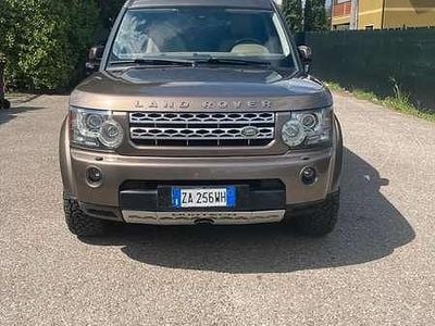 Land Rover Discovery 4