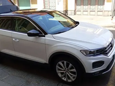 Usata VW T-Roc Advance 116 CV (85 kW) 2020 Bianco tetto nero SUV