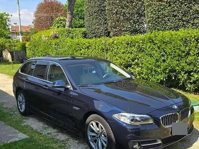 Usata BMW 520 190 CV (139 kW) 2016 Blu Station wagon