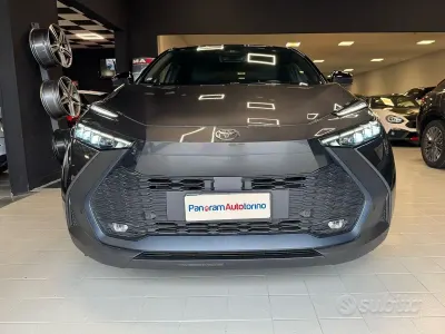 Usata Toyota C-HR Trend 140 CV (102 kW) 2025 Grigio scuro SUV