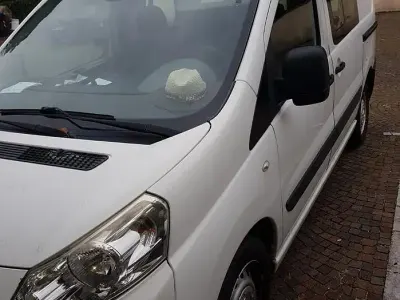 Usata Peugeot Expert 94 CV (69 kW) 2012 Bianco Furgone