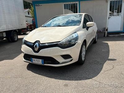 Usata Renault Clio IV 90 CV (66 kW) 2017 Bianco Berlina
