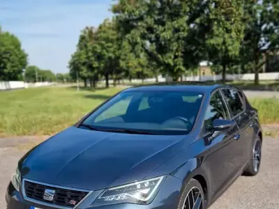 Occasion Seat Leon FR 131 ch (96 kW) 2019 Gris Berline
