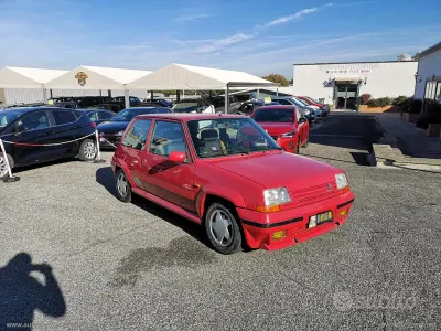 Käytetty Renault R5 GT 121 HP (88 kW) 1988 Punainen Viistoperä