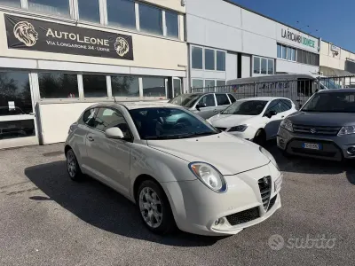 Second-hand Alfa Romeo MiTo Distinctive 120 CP (88 kW) 2009 Alb Hatchback