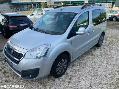 Usata Peugeot Partner Active 120 CV (88 kW) 2016 Grigio Monovolume