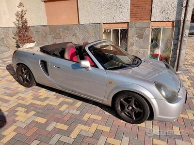 Usata 2000 Toyota MR2 Cabrio | 8500 €