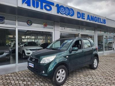 Usata Daihatsu Terios 105 CV (77 kW) 2009 Verde SUV