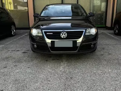 Usata VW Passat 110 CV (80 kW) 2009 Nero Berlina