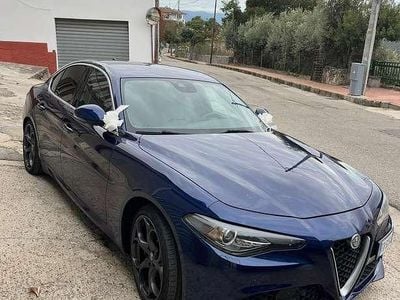 Usata Alfa Romeo Giulia Super 180 CV (132 kW) 2018 Blu Berlina