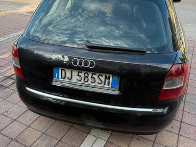 Usata Audi A4 130 CV (95 kW) 2007 Nero Station wagon