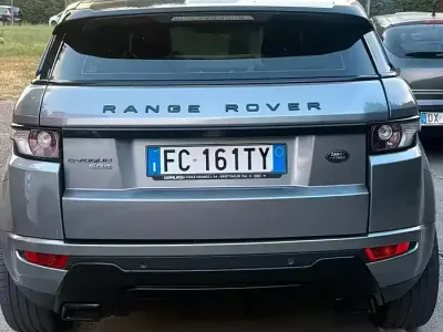 Usata Land Rover Range Rover evoque 190 CV (139 kW) 2014 Grigio SUV