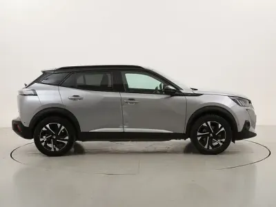 Usata Peugeot e-2008 GT 56 kW (77 CV) 2022 SUV