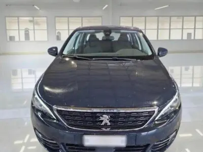 Occasion Peugeot 308 Business-Line 131 ch (96 kW) 2019 Bleue Berline
