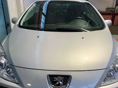 Usata Peugeot 307 CC 120 CV (88 kW) 2009 Argento Cabrio