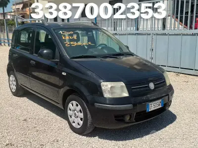 Usata Fiat Panda Dynamic 60 CV (44 kW) 2010 Nero Utilitaria