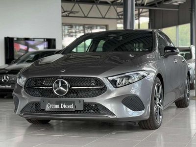 Grigio Nuova 2026 Mercedes A180 Advanced Berlina | 34.900 € (Buon prezzo)