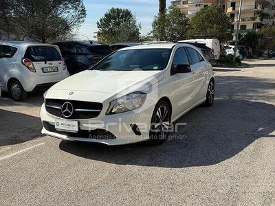 Usata Mercedes A180 108 CV (79 kW) 2017 Bianco Utilitaria
