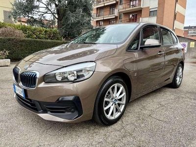 Beige Usata 2019 BMW 225 iPerformance Monovolume | 13.500 €