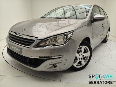 Blu Usata 2015 Peugeot 308 Allure Station wagon | 7486 € (Buon prezzo)