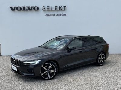 usata Volvo V60 (2018-->) B4 (d) automatico Plus Dark