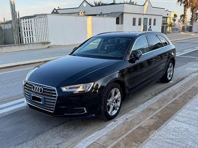 Usata Audi A4 Business 150 CV (110 kW) 2016 Nero Station wagon