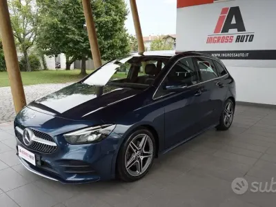 Usata Mercedes B180 Premium 136 CV (100 kW) 2020 Bluazzurro Utilitaria