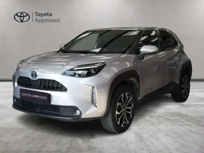 Usata Toyota Yaris Cross Trend 116 CV (85 kW) 2022 Argento SUV