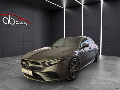 Usata Mercedes A180 Premium 116 CV (85 kW) 2021 Gray Berlina