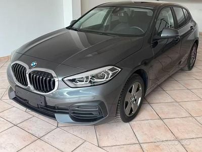 Usata BMW 116 Advantage 116 CV (85 kW) 2020 Grigio Utilitaria