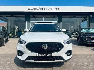 Usata MG ZS Luxury 106 CV (77 kW) 2024 Bianco SUV