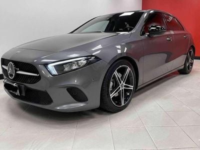 Occasion Mercedes A180 Night 116 ch (85 kW) 2018 Gris Berline