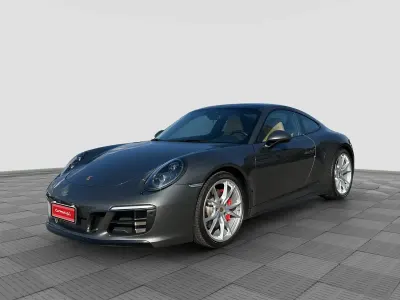 Usata Porsche 911 Carrera 4 GTS 450 CV (330 kW) 2018 Grigio agata Coupé