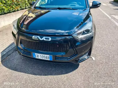 Usata EVO Evo 3 113 CV (83 kW) 2023 Nero SUV