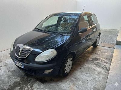 Usata Lancia Ypsilon 80 CV (58 kW) 2006 Nero Utilitaria