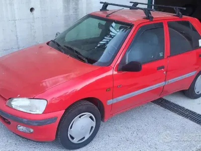 Usata Peugeot 106 57 CV (41 kW) 1997 Rosso Utilitaria