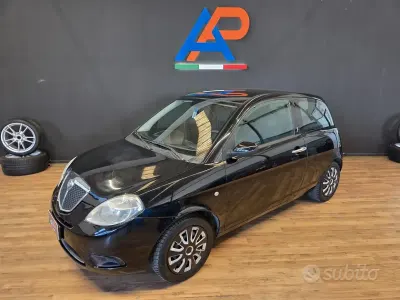 Usata Lancia Ypsilon 80 CV (58 kW) 2009 Nero Utilitaria