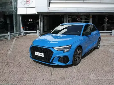 Usata Audi A3 S-Line 150 CV (110 kW) 2022 Blu Berlina