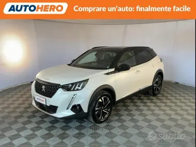 Usata Peugeot 2008 GT-line 131 CV (96 kW) 2020 Bianco SUV