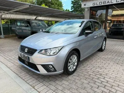 Usata Seat Ibiza Style 80 CV (58 kW) 2021 Argento Utilitaria