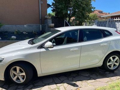 Usata Volvo V40 Kinetic 114 CV (83 kW) 2015 Bianco Station wagon