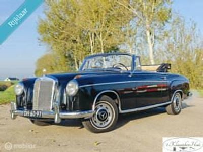 Usata Mercedes 220 120 CV (88 kW) 1958 Nero Cabrio
