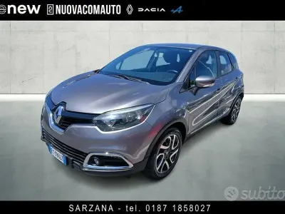 Usata Renault Captur 90 CV (66 kW) 2015 Grigio SUV