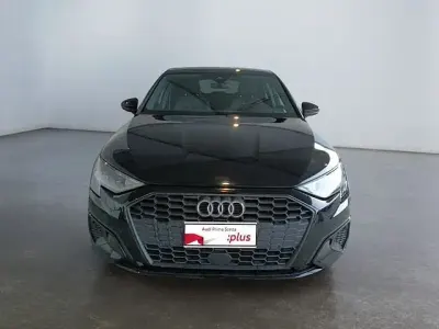 Usata Audi A3 Business 116 CV (85 kW) 2022 Nero Berlina