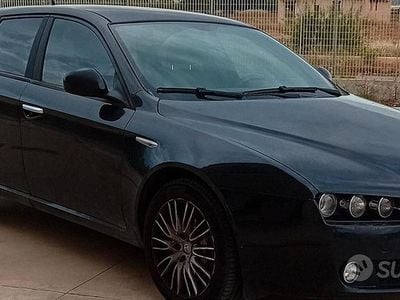 Usata Alfa Romeo 159 200 CV (147 kW) 2011 Nero Station wagon