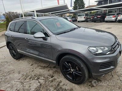 Usata VW Touareg 245 CV (180 kW) 2013 Antracite metallizzato SUV